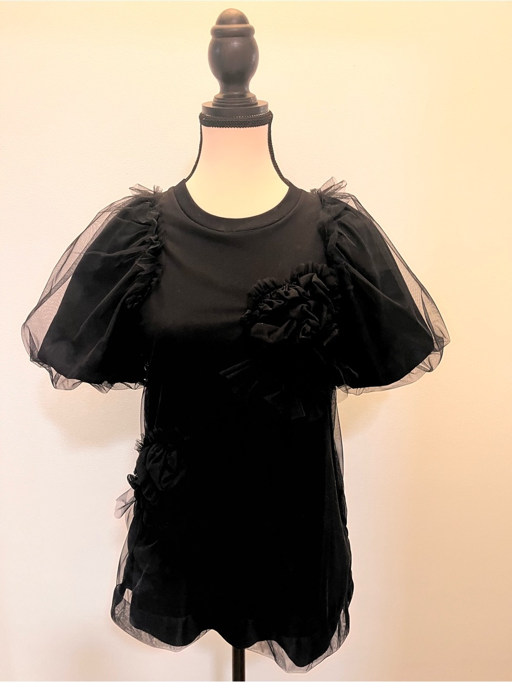Simone Rocha Black Puff Sleeve Tee with Floral Rosettes